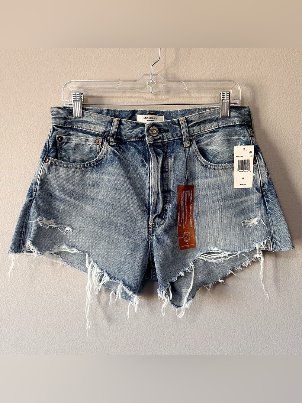 Moussy Vintage NWT Distressed Cutoff Denim Jean Shorts Blue Size 28